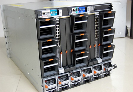 Сервер Dell PowerEdge M1000e - 16 x M620