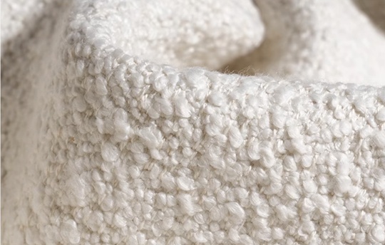 Диван прямой бежевый, итальянский стиль, ткань, 240*110*73 см, не раскладной