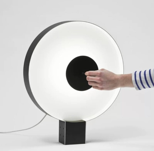 Настольная лампа SUN 30*39 металл черный, стекло