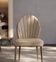 Итальянский обеденный стул Elavo 56*86*62 см, кожа 5 класса