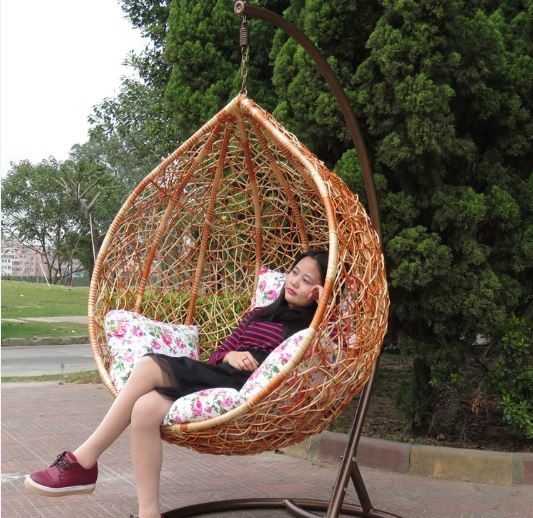 Подвесное кресло из ротанга Thousand