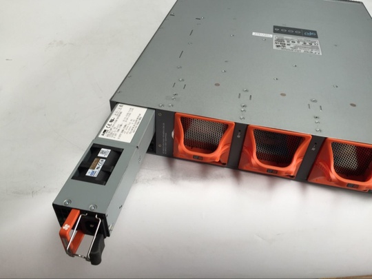 Коммутатор Juniper QFX5100-96s