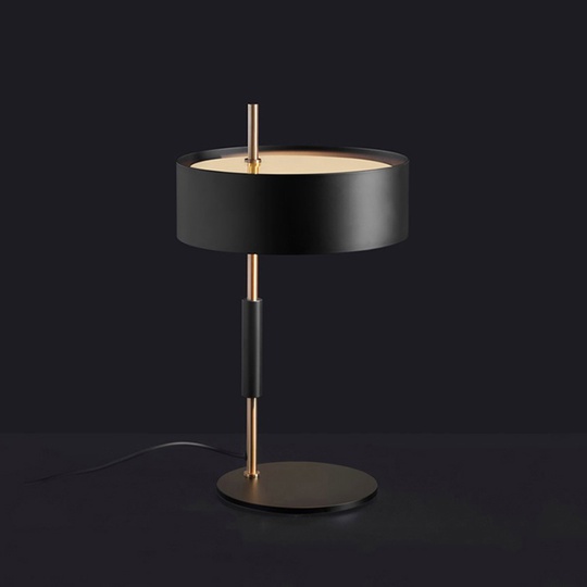 Настольная лампа черная OLUCE, 27*48 см