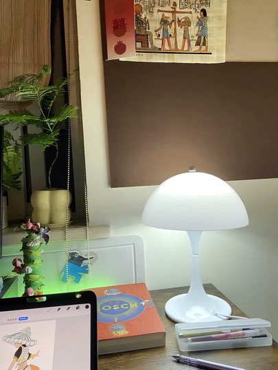 Настольная лампа, белая MARY 25*35, железо, акрил