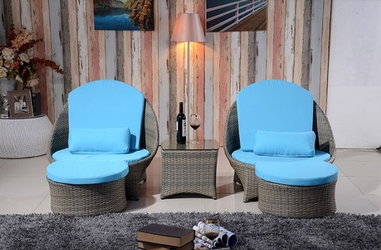 Кресло из ротанга Gliding