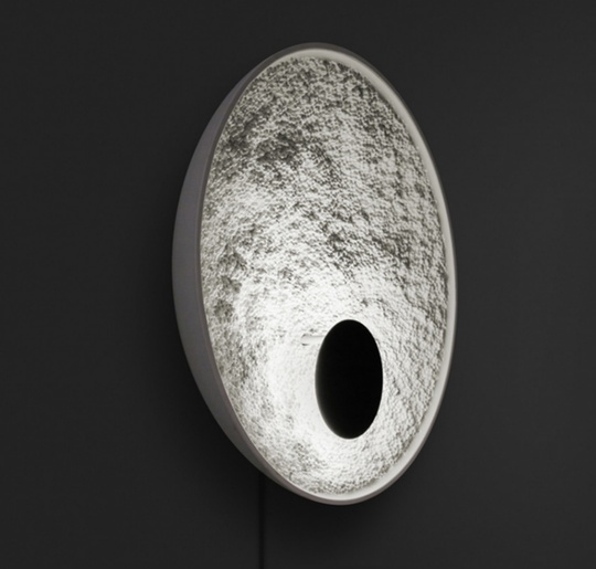 Дизайнерский светильник белый Fear, 50см, led, смола и металл, современный