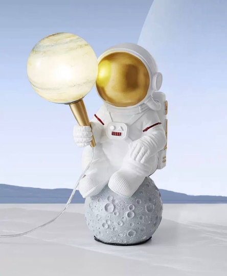 Настольная лампа, ASTRONAUT  20*37, смола, стекло, белый