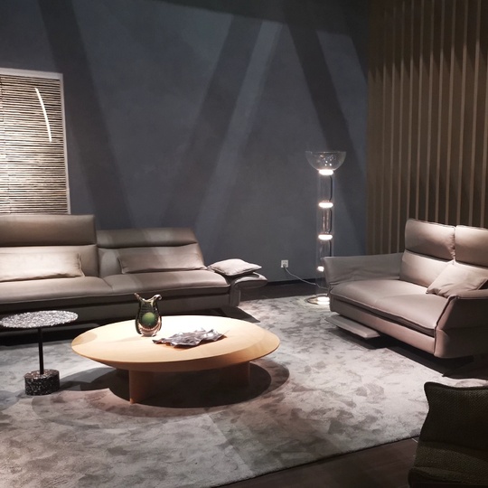 Торшер черный Elvoro, 40*40*149 см, LED, металл, 20 Вт