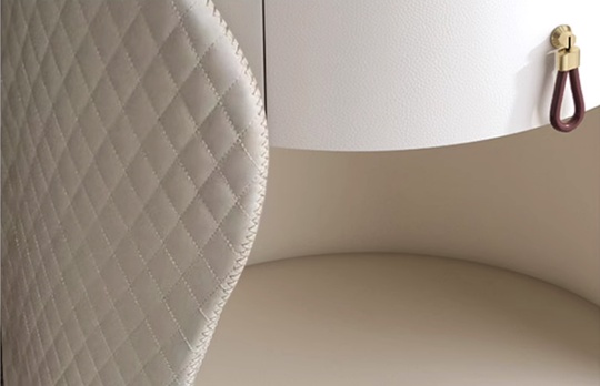 Туалетный столик Light молочный 60×60×73 см с пуфом и зеркалом