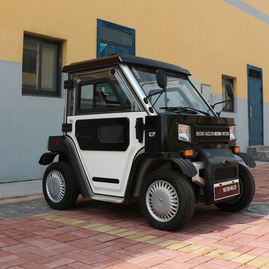 Электромобиль Baodao (Черно-Белый)