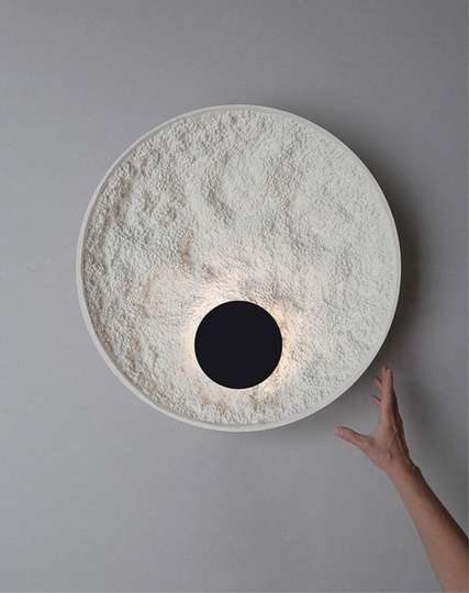 Дизайнерский светильник белый Fear, 50см, led, смола и металл, современный