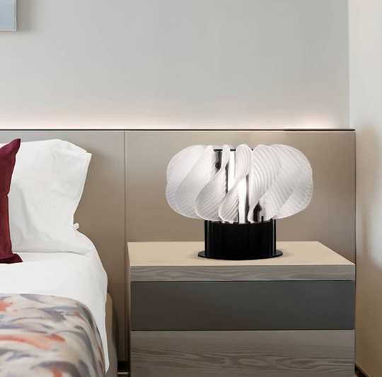 Настольная лампа FLOWER 30*25, черный, белый, смола