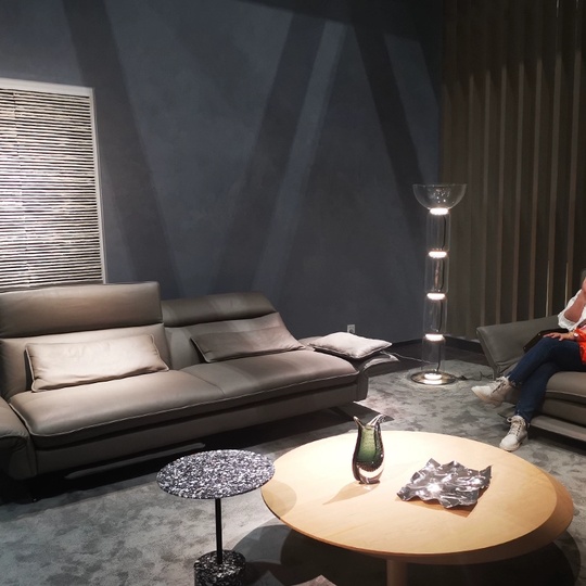 Торшер черный Elvoro, 40*40*149 см, LED, металл, 20 Вт