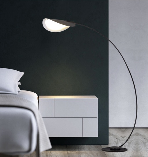 Торшер черный. Напольный светильник MAI HE MAI черный UTSIDEN, E27, 15 Вт