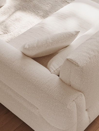 Диван прямой бежевый, итальянский стиль, ткань, 240*110*73 см, не раскладной