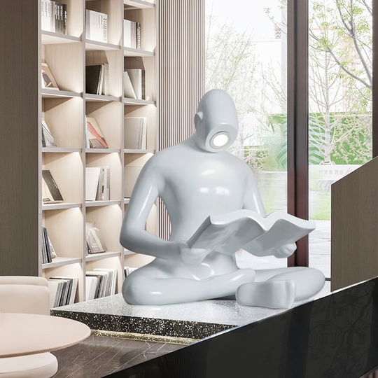 Торшер человек. Напольный светильник белый. Дизайнерский торшер Reader, LED, 7 Вт