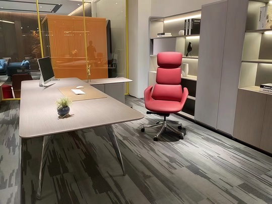 Офисное кресло, бордово-красный кожа, современное, универсальное