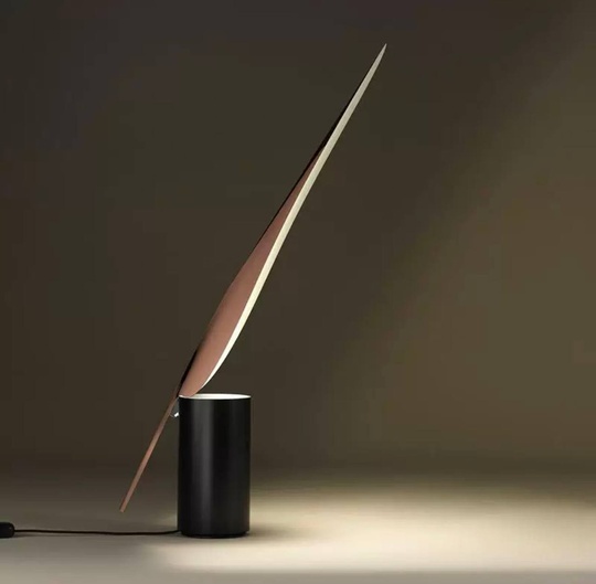 Настольная лампа SHEET 61*27, розовое золото, нержавеющая сталь