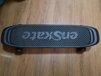 Электроскейтборд Volt 88*22*14 см, 36V 2500mah, 450w, до 35 км/ч, 15 км, 4 часа зарядка, с пультом, из китая, 6.8 кг