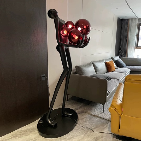 Торшер человек с красными шарами черный NIM, 80*42*180 см, LED, E27*6, смола со стекловолокном, 24 Вт