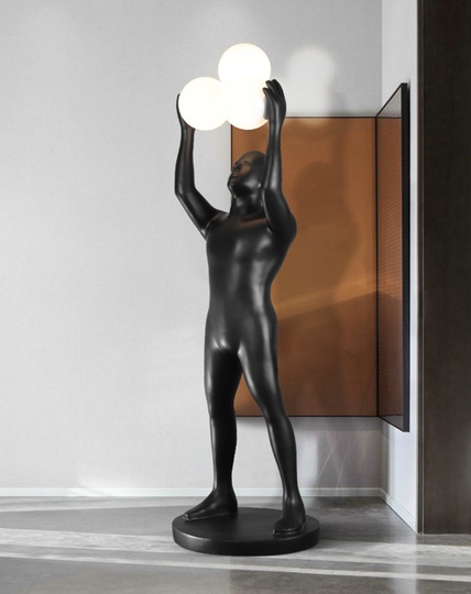 Торшер человек. Напольный светильник черный. Power man - 3 плафона, E27, 10 Вт