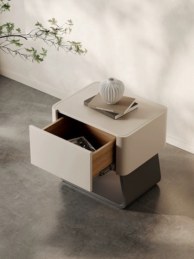 Тумбочка прикроватная, кремовый цвет, 1 ящ., 50х40х48 см.